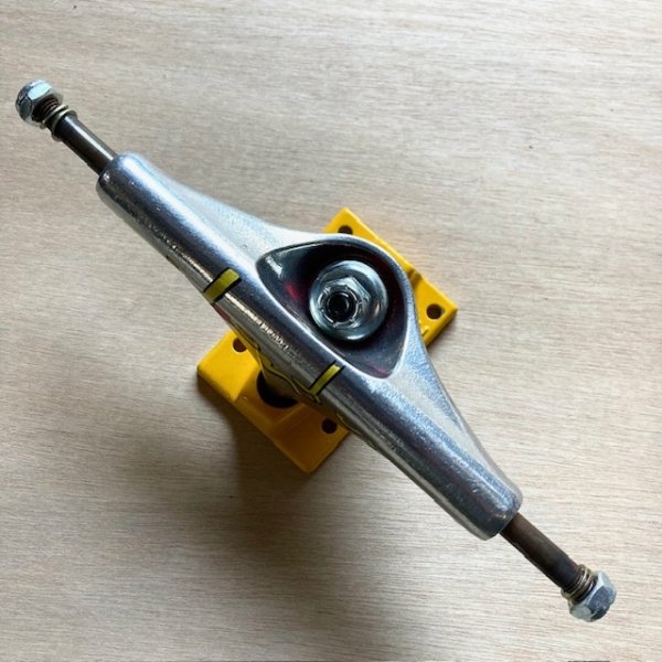 画像4: VENTURE 92 FULL BLEED TEAM EDITIONS POLISHED/YELLOW 56HI (4)