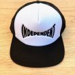 画像1: INDEPENDENT SPAN MESH TRUCKER HIGH PROFILE HAT White/Black (1)